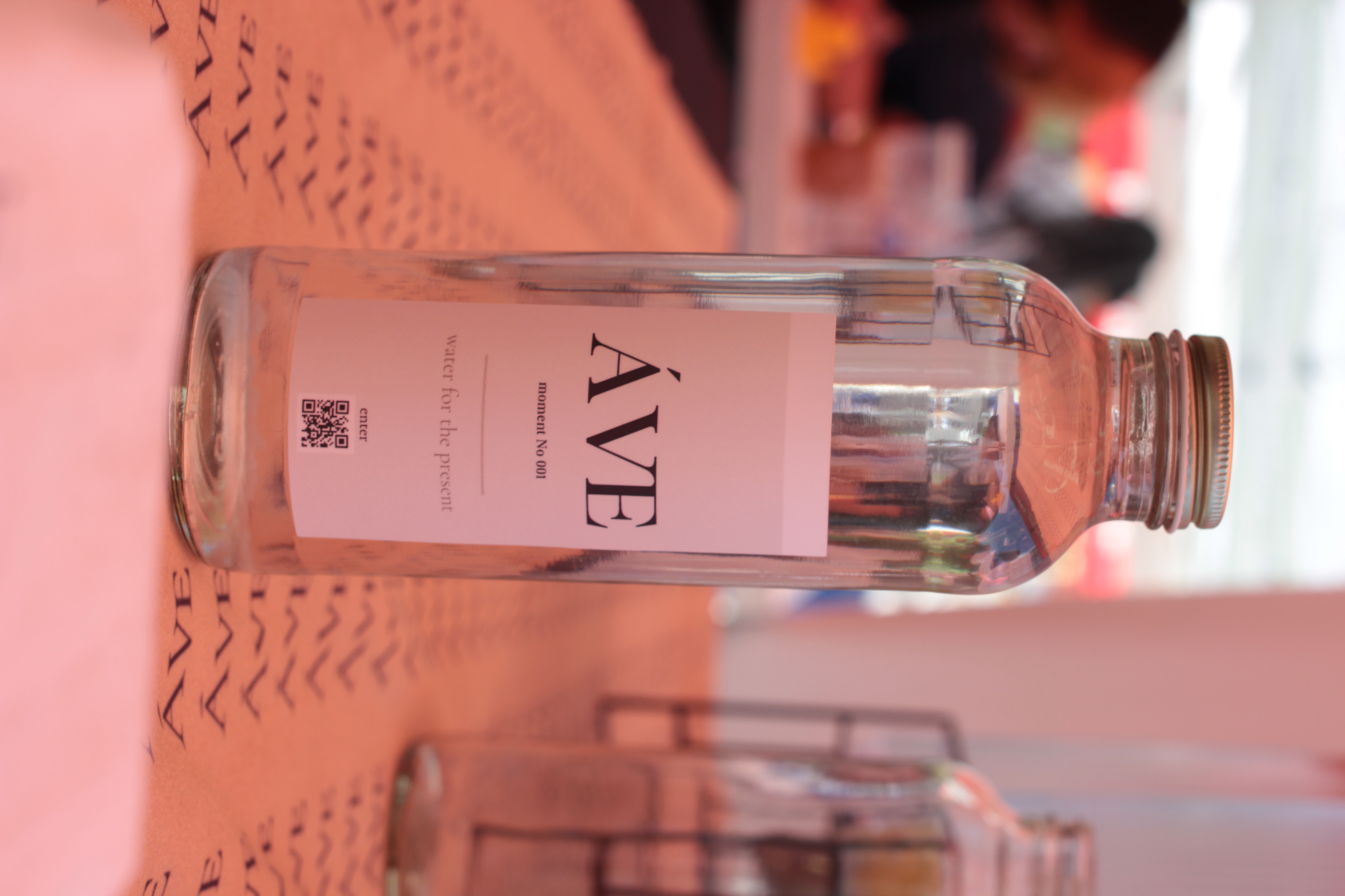Áve infused water bottle